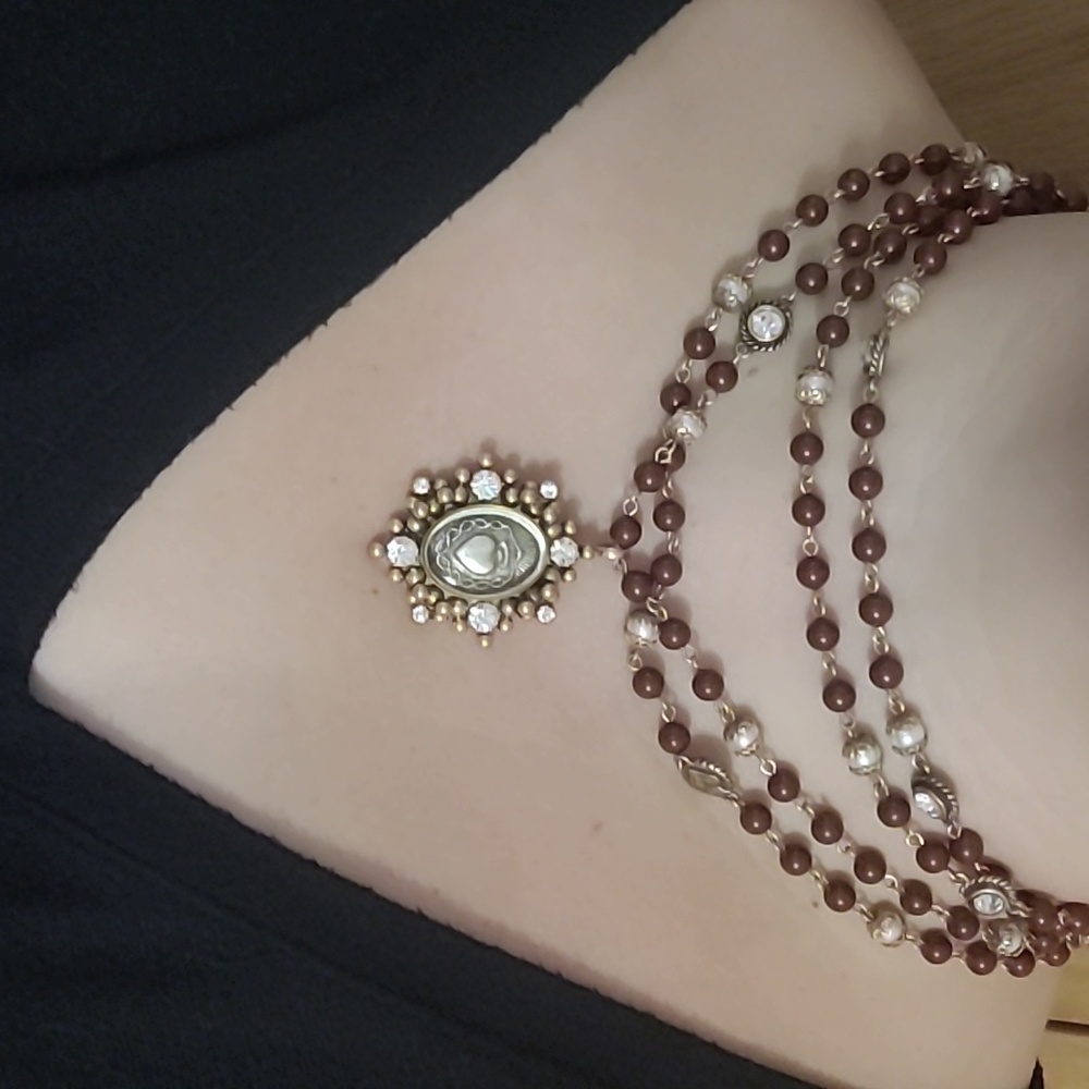 Sacred Heart Necklace/Choker ✨️ red and gold✨️Made in Mexico bought locally